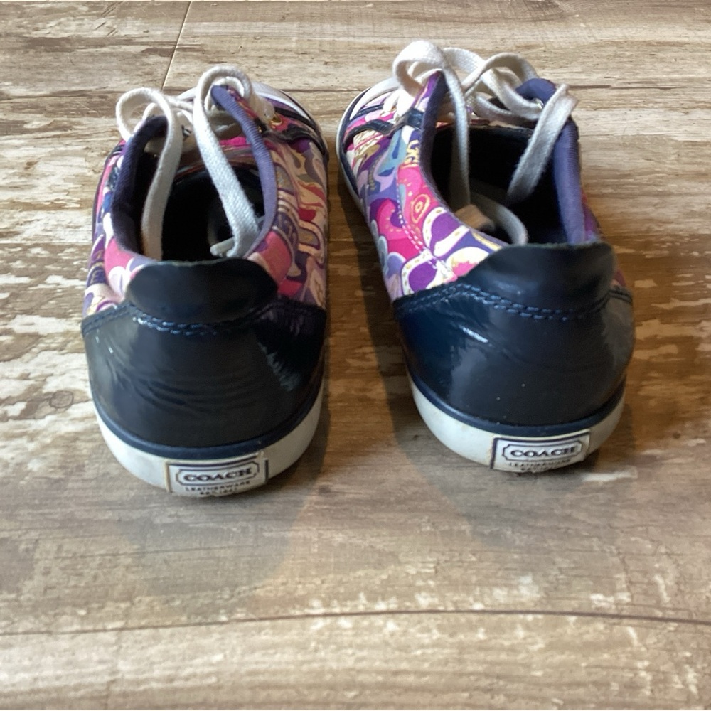 Women’s Purple Patterned Low-Top Casual Sneakers - Picture 5 of 8